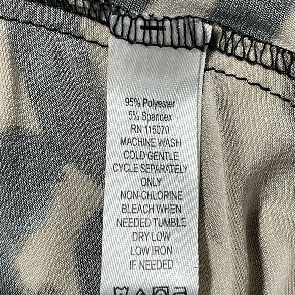 Nina Leonard V-Neck Pullover Animal Print Dress 3X - Picture 10 of 10